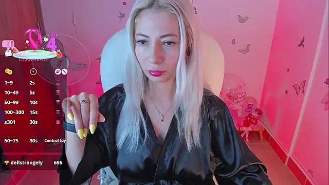 melody_starr live cam on StripChat