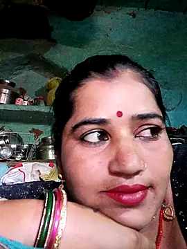 Hot_kamla