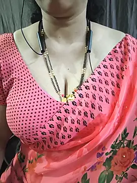bhuvana_555 webcam