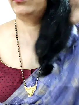Yazhini-Cam webcam