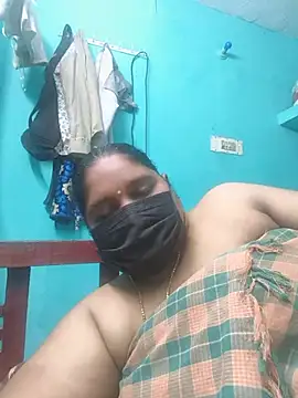 Villageanuty live cam on StripChat