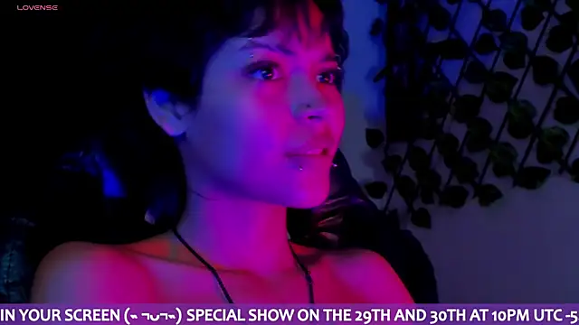 Anny_Kiitty webcam