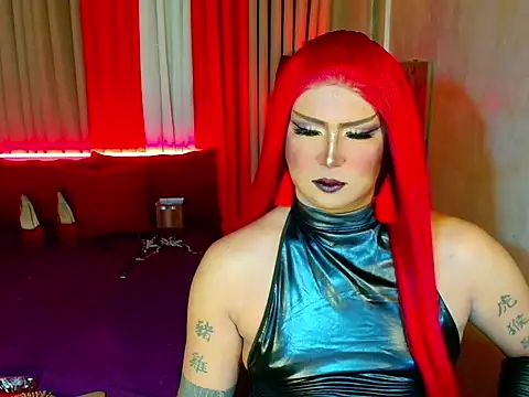 Wildest_Slave_Huntress webcam