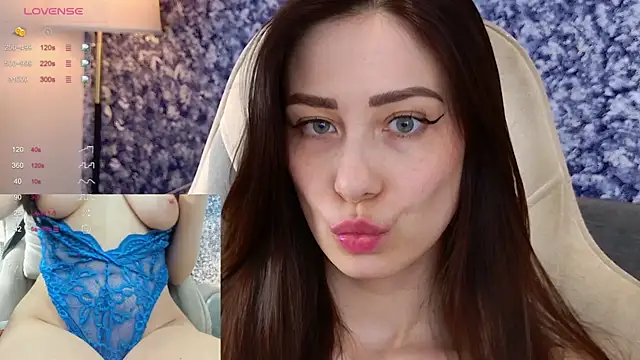 Miss_Mia_Murr live cam on StripChat