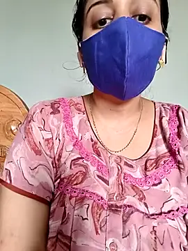 tamil_shalini (F milf) - Lips