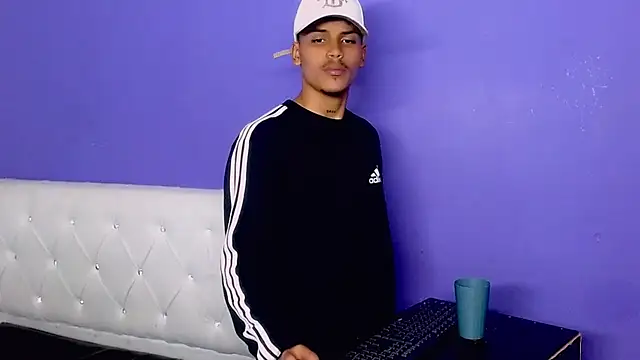 Angel_foxc13 webcam