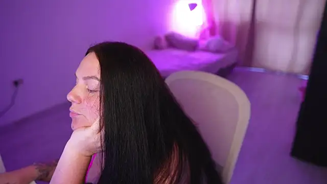 ameliaminkx live cam on StripChat