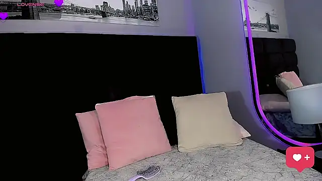 kornylovee - Kornylovee's free webcam - UK Sex Cams