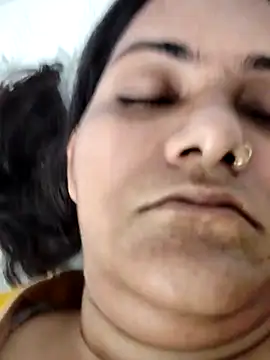 Anushka_Singh0