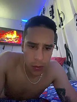 jhuan99 live cam on StripChat