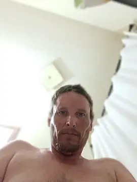 bushhogger8371 live cam on StripChat