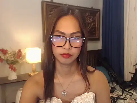 Nathalieheartt webcam