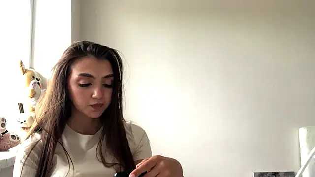 AlvinaMair webcam