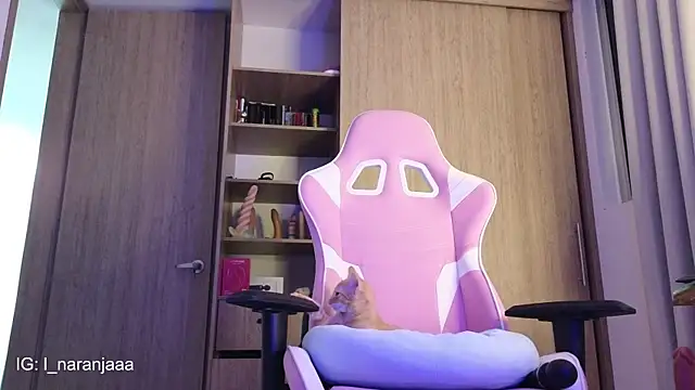 nara_lyn1 webcam