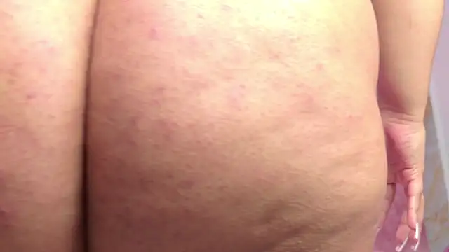 emmacurvy webcam