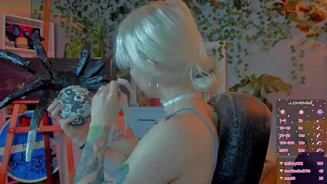 tattoo_art_baby webcam