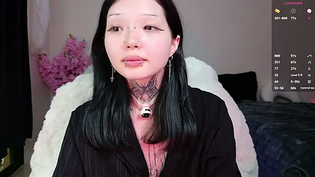 Lein_Bone live cam on StripChat