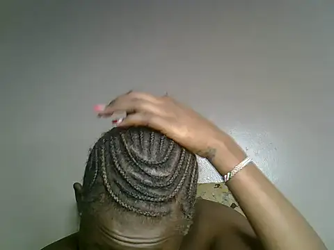 pretty_albright live cam on StripChat