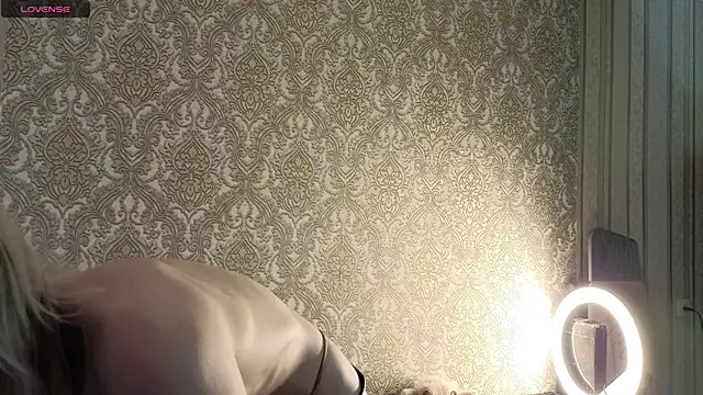 luvvcutie webcam