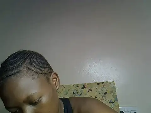 pretty_albright live cam on StripChat