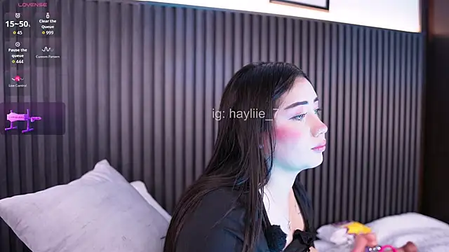 haylie_ (F young) - make me horny