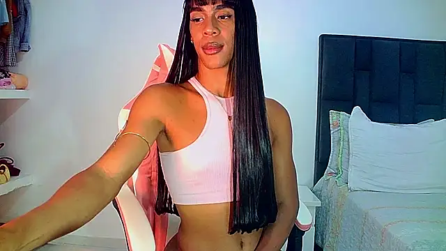 carmen14 live cam on StripChat