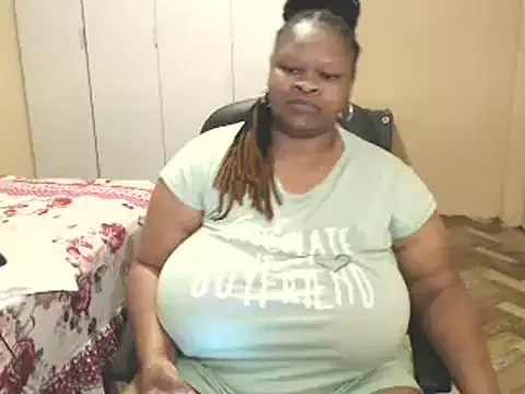 sweetnoziexx webcam