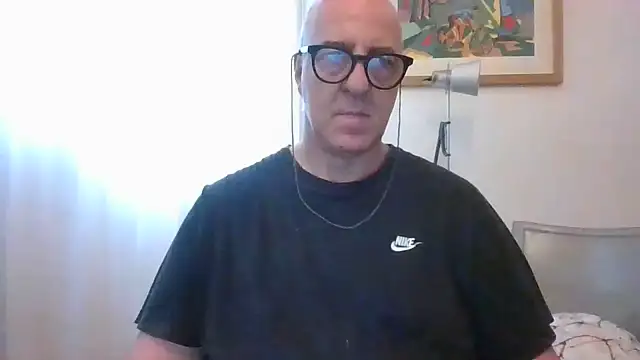 ANONIMO7735 live cam on StripChat