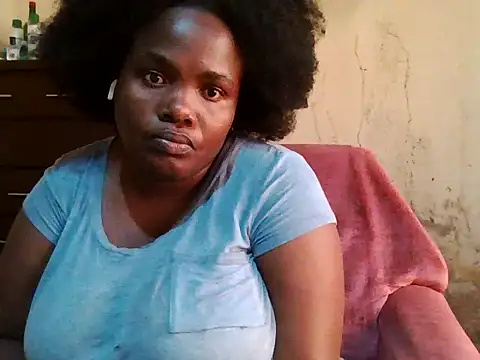 sexybigboobz webcam