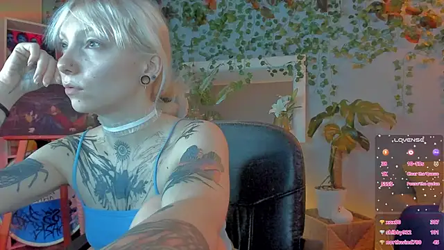 tattoo_art_baby webcam