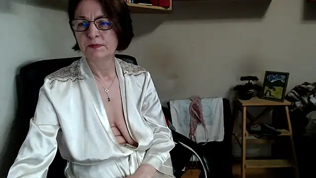 katemodel webcam