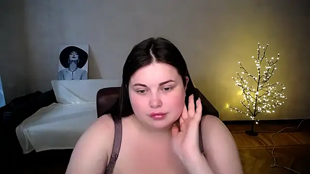 Emily_Mo webcam