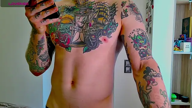 white_King9999 live cam on StripChat