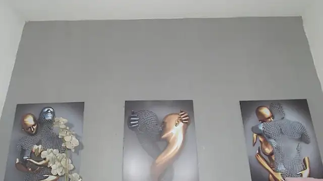 AntonellaBlanc live cam on StripChat