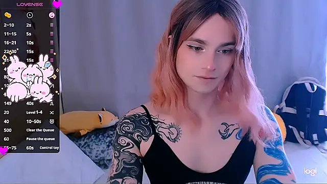 Alice_Hells live cam on StripChat
