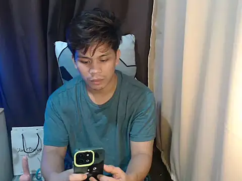 cumwhat_me webcam