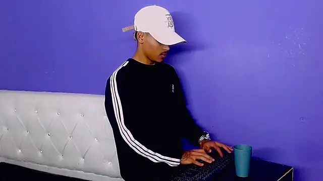 Angel_foxc13