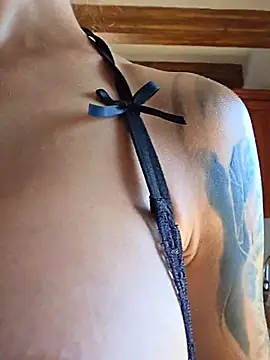 kylie_blck webcam