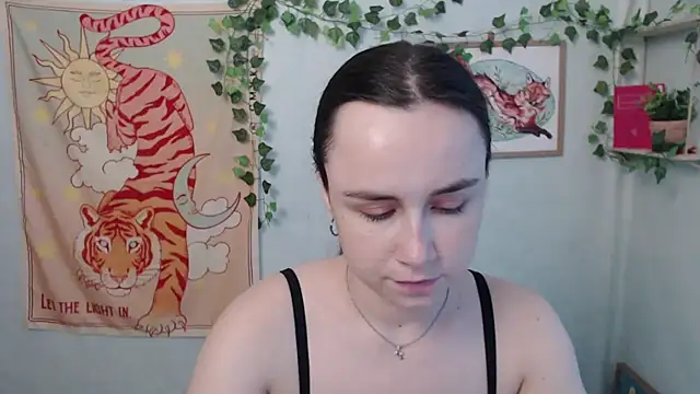 VeryVeryVeryShy_ live cam on StripChat