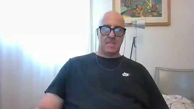 ANONIMO7735 webcam