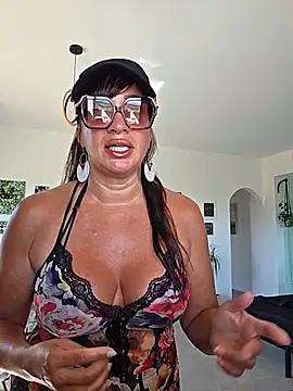 TheGoddessBianca webcam