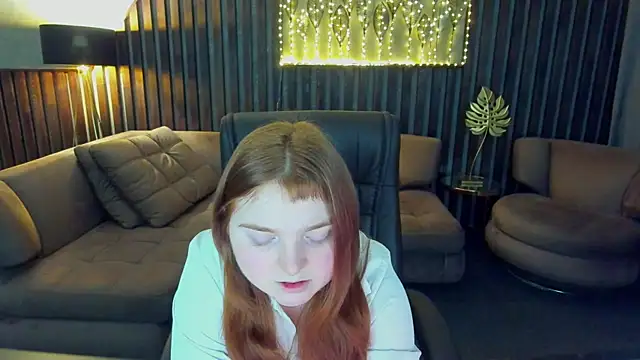 KattyRose8 live cam on StripChat