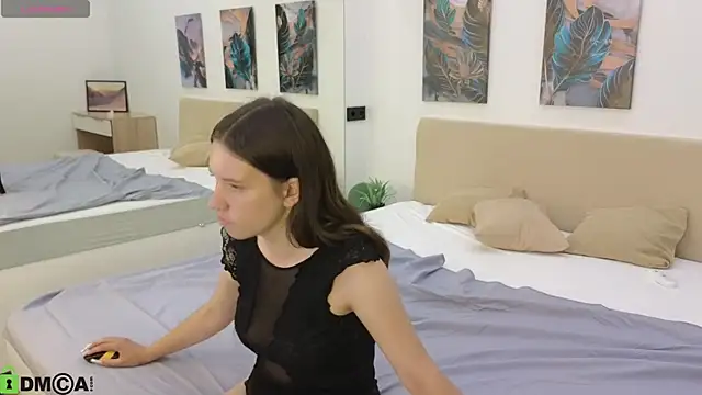 Molly_Miavka webcam