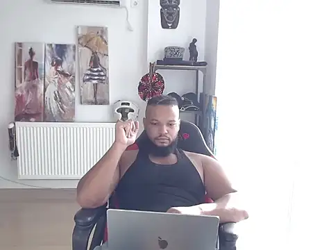 1LordKingsley live cam on StripChat