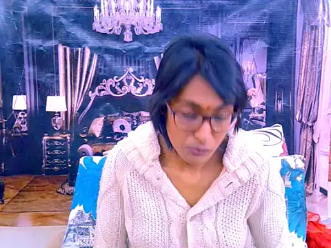IndianRebel4u2Luv webcam