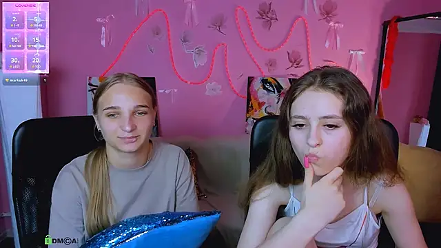 rebecca_smile webcam