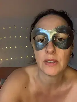 hotbrunettemass webcam