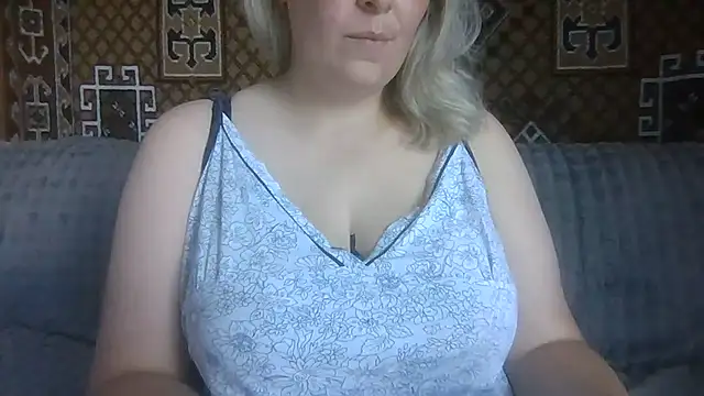 Diana_Britt live cam on StripChat