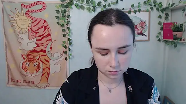 VeryVeryVeryShy_ webcam