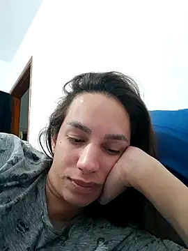 Modelo: ofjuliaa
